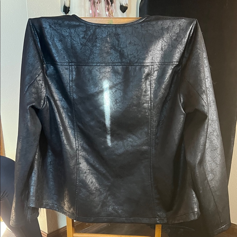 Libby Edelman Black Faux Fur Teddy Jacket - Picture 4 of 4
